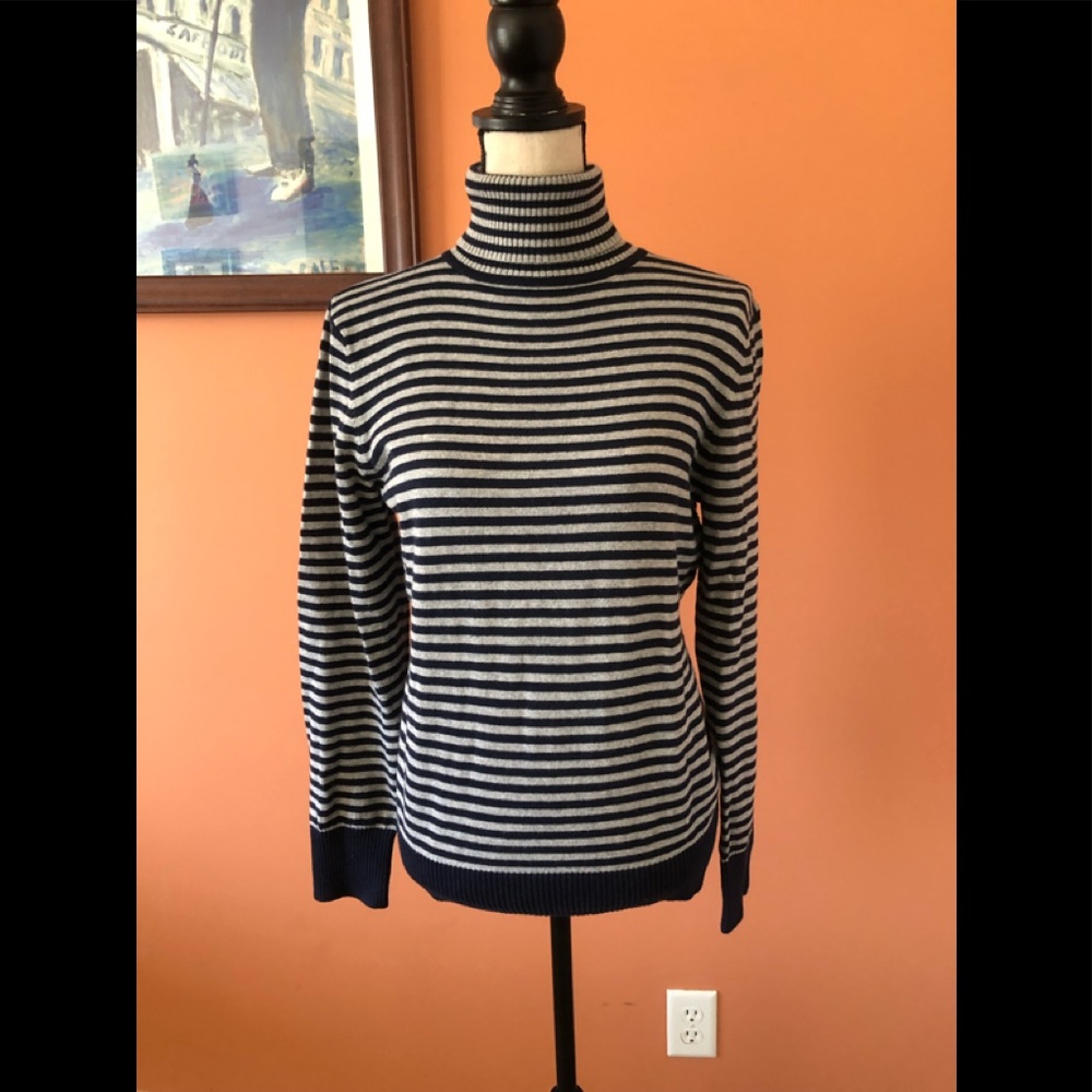 LL BEAN gray and navy blue striped cashmere blend turtleneck sweater